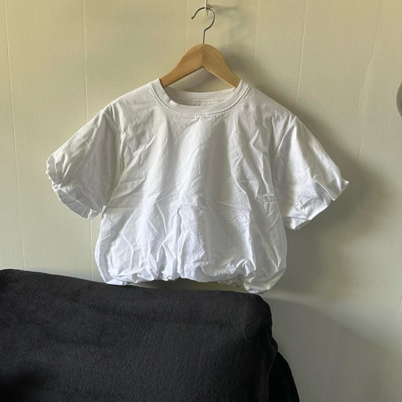 White puff sleeve cropped t-shirt - Picture 4 of 5